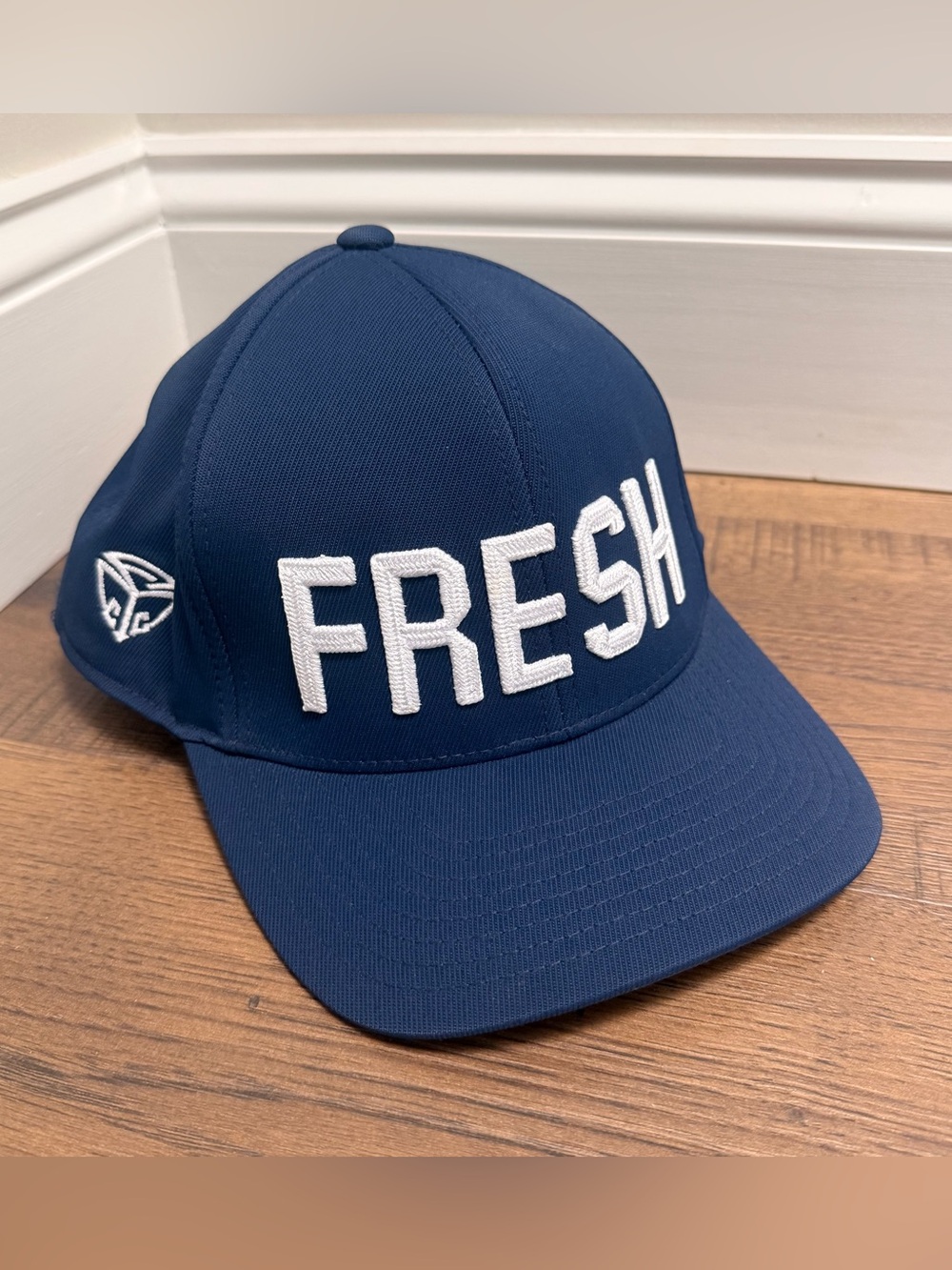 G/Fore FRESH SnapBack‎ Hat Gold Navy White